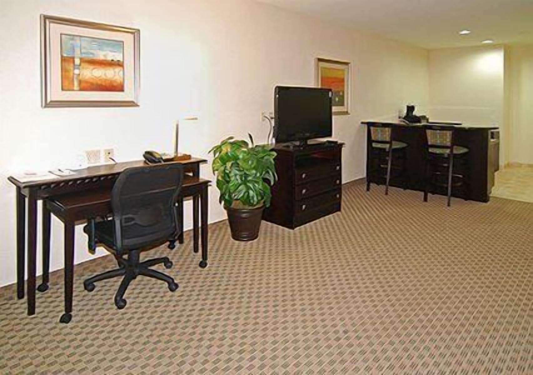 Fairfield By Marriott Inn & Suites הילסבורו מראה חיצוני תמונה